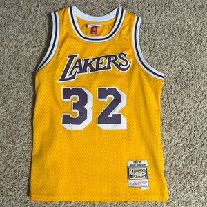 LA lakers Magic Johnson 1985-1985 jersey